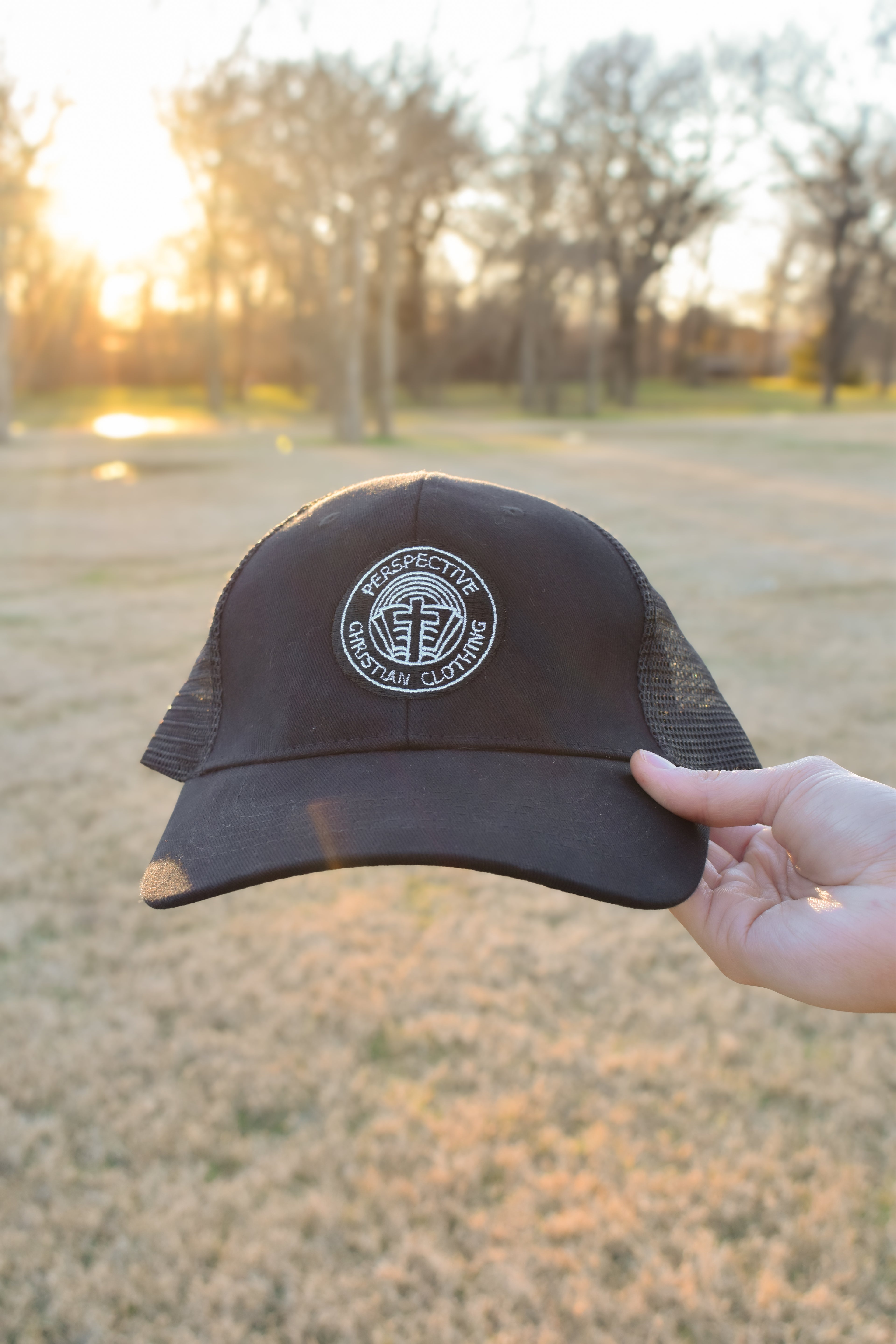 Perspective “circle logo” Black Hat